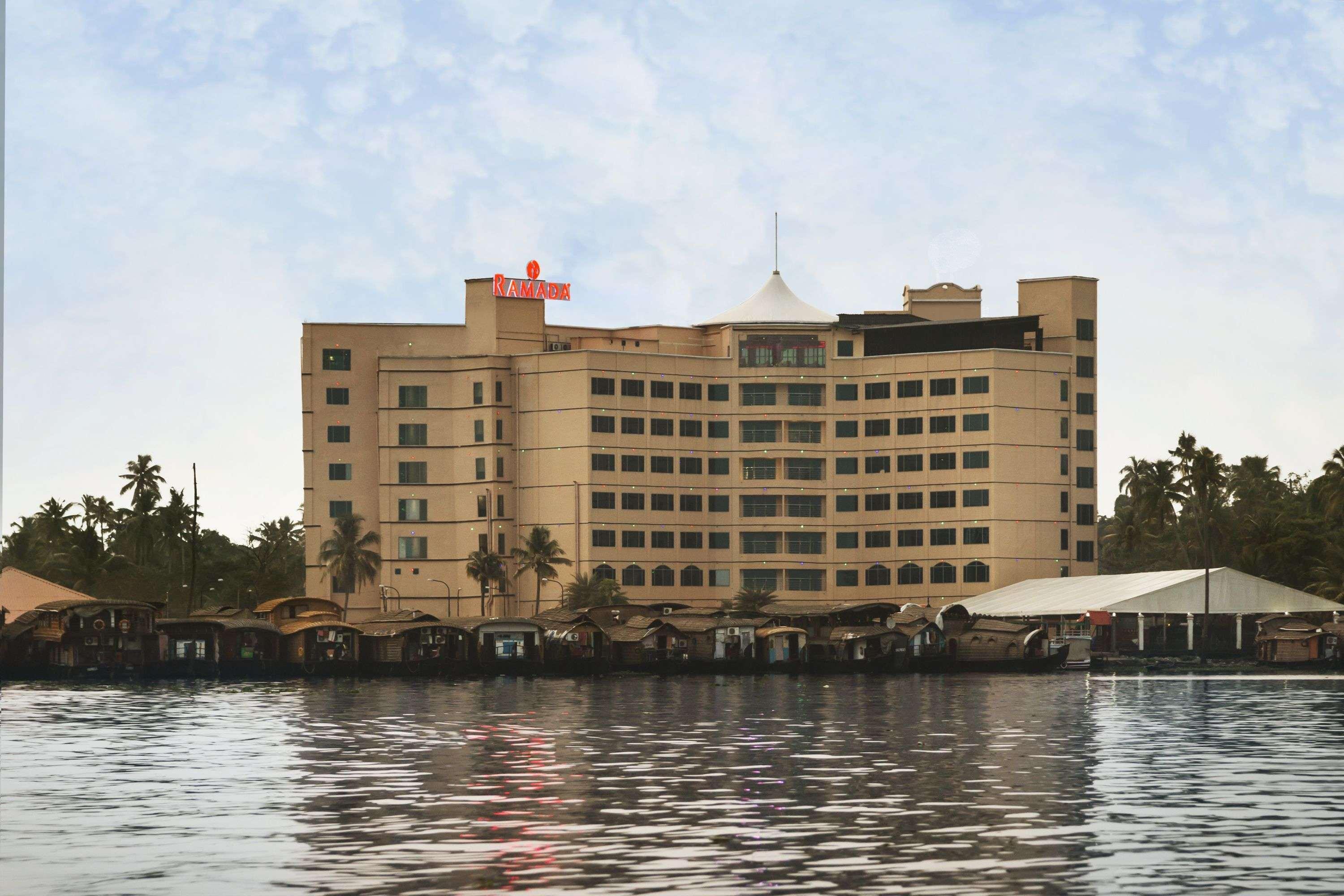 Ramada By Wyndham Alleppey Alappuzha Ngoại thất bức ảnh