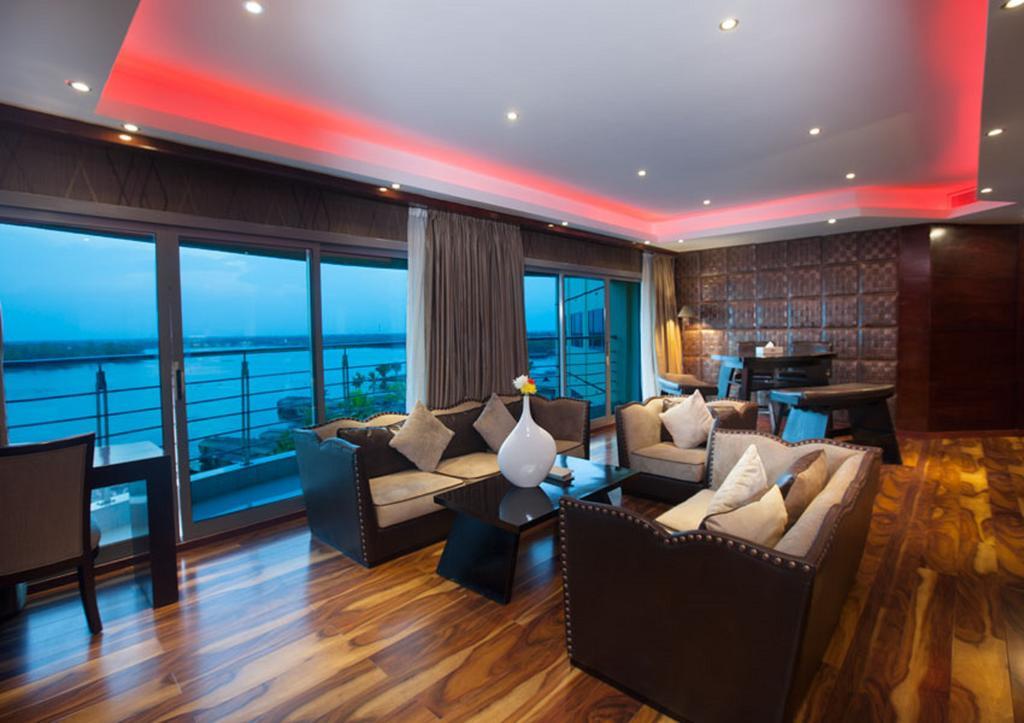 Ramada By Wyndham Alleppey Alappuzha Ngoại thất bức ảnh