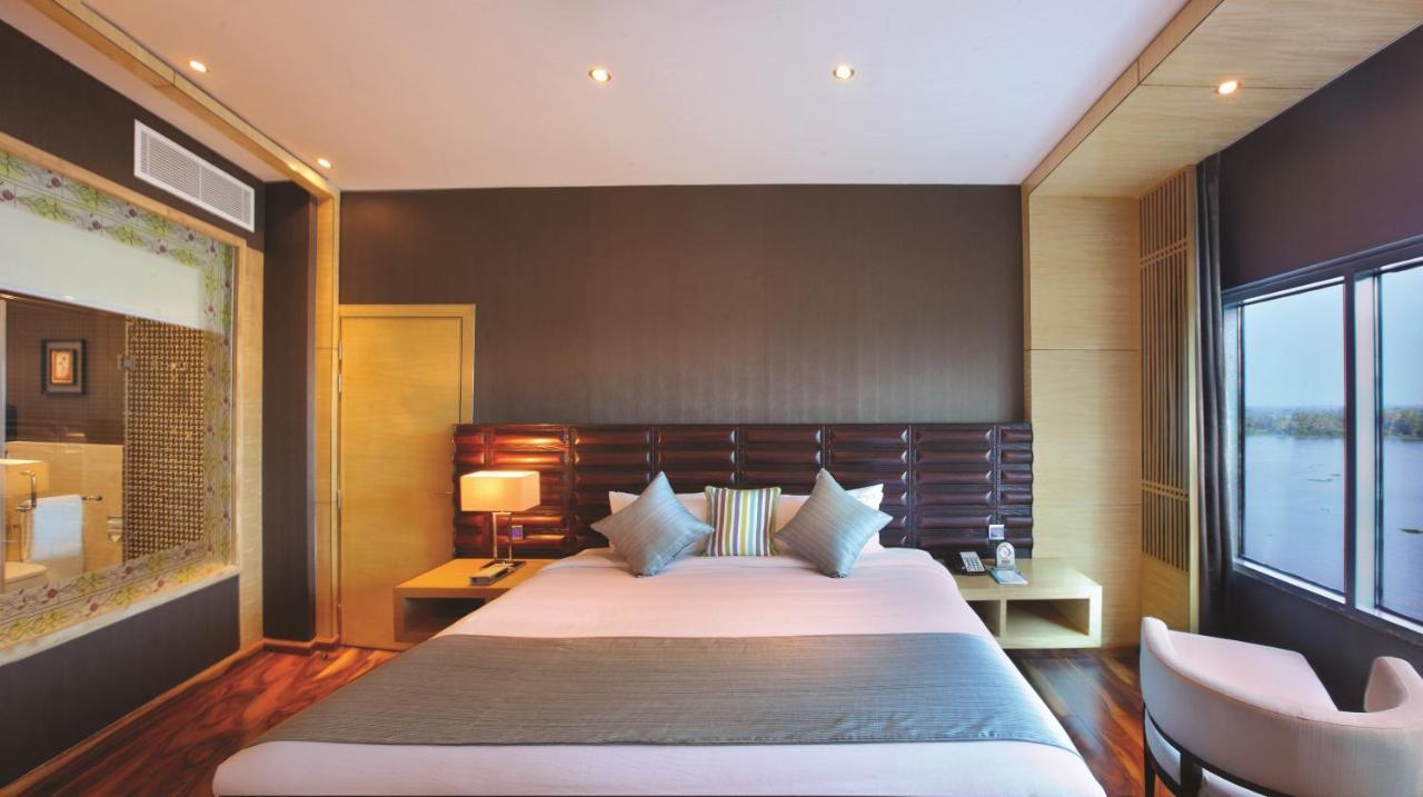 Ramada By Wyndham Alleppey Alappuzha Ngoại thất bức ảnh